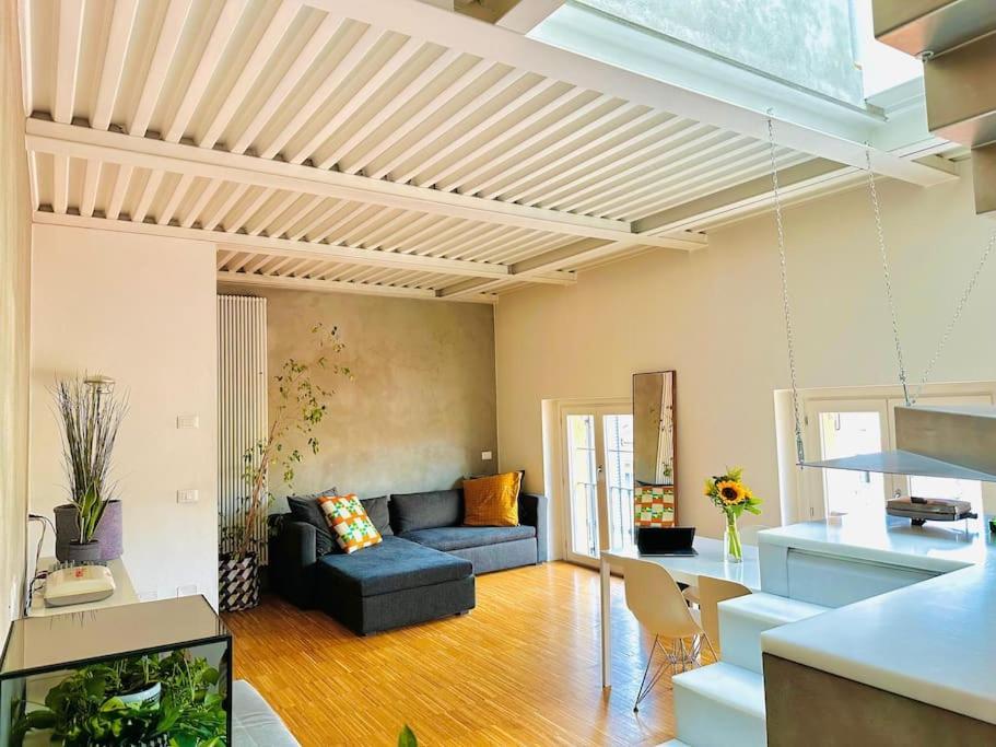 Luxury Apartment, Open Space, Milano Centro Luaran gambar